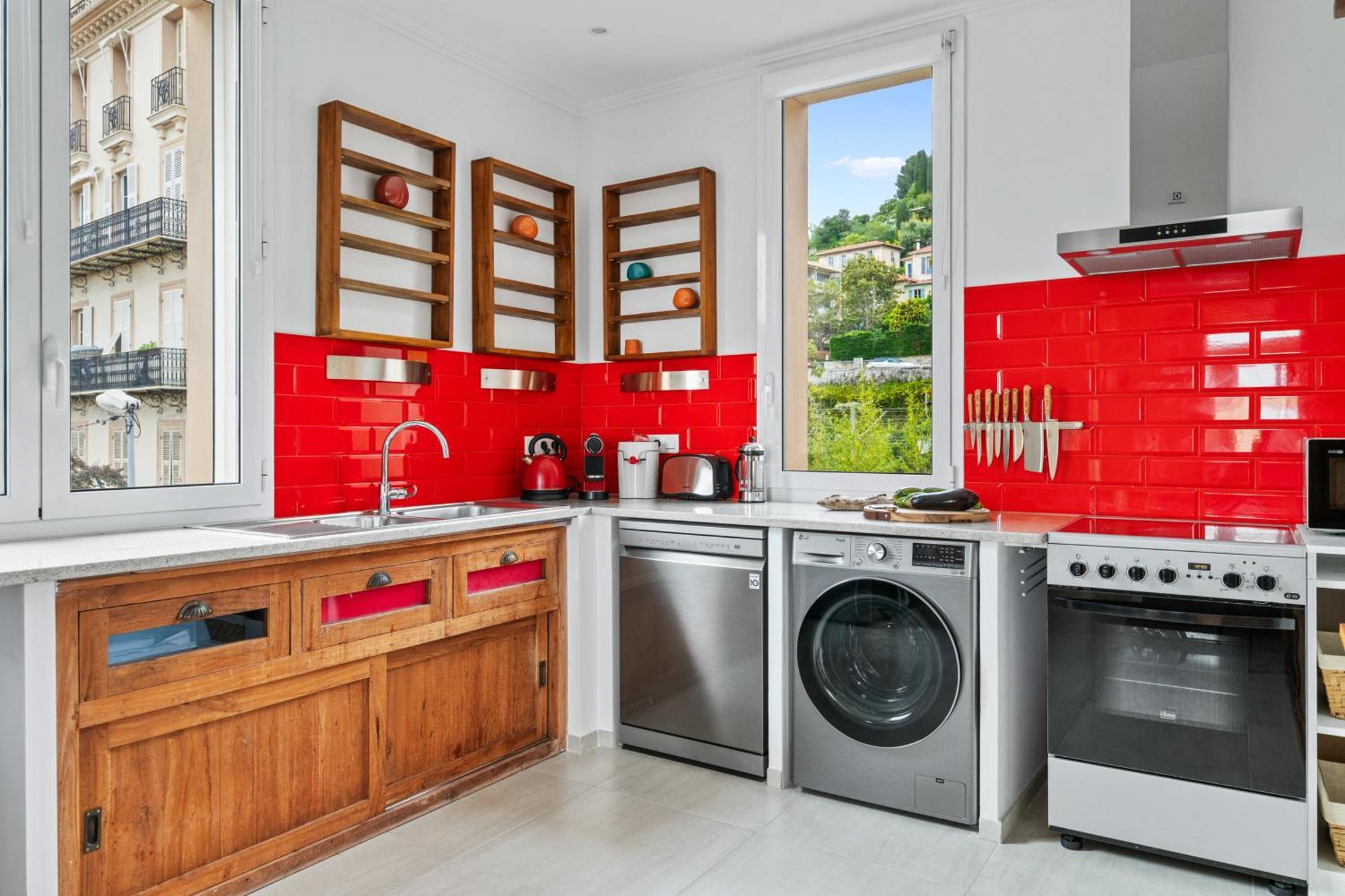 La Fabrique A Poupees - Chambres Et Appartements De Charme Au Coeur De ม็องตง ภายนอก รูปภาพ